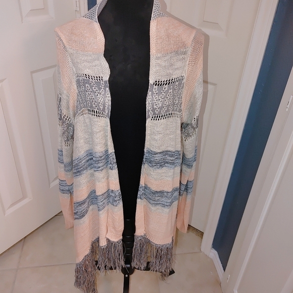 No Boundaries Sweaters - Long Pink & Gray open sweater w Gray fringe XXL